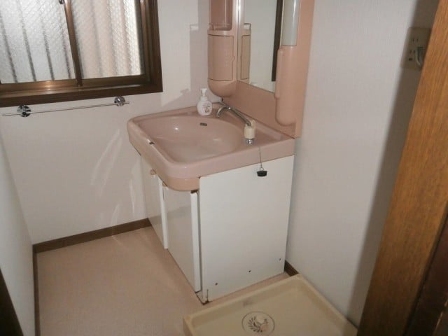 佐賀県佐賀市|キッチン|LDK|トイレ|洗面化粧台|浴室|内装|リフォーム|施工事例